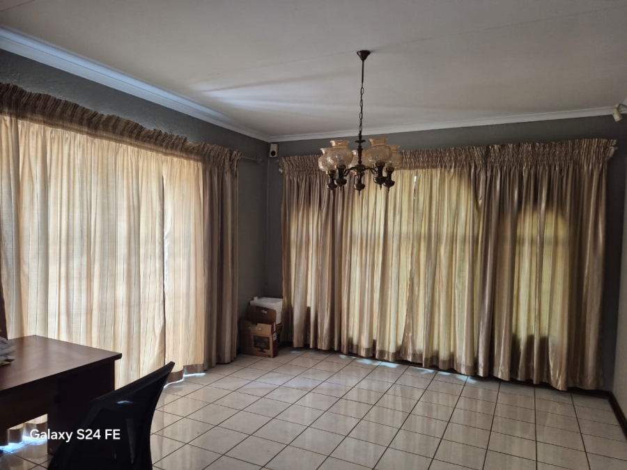4 Bedroom Property for Sale in Cashan North West
